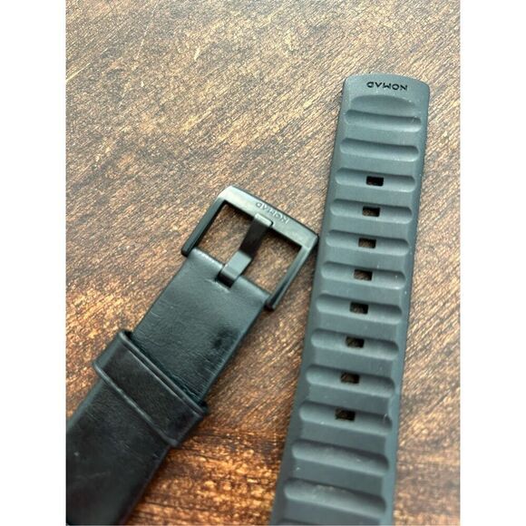 Nomad black leather strap band 42 MM for Apple watch small to medium - Picture 3 of 4